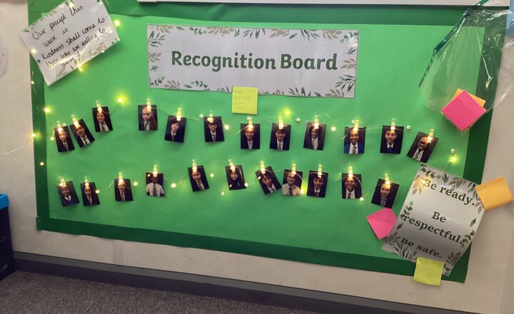 Image of Recognition board